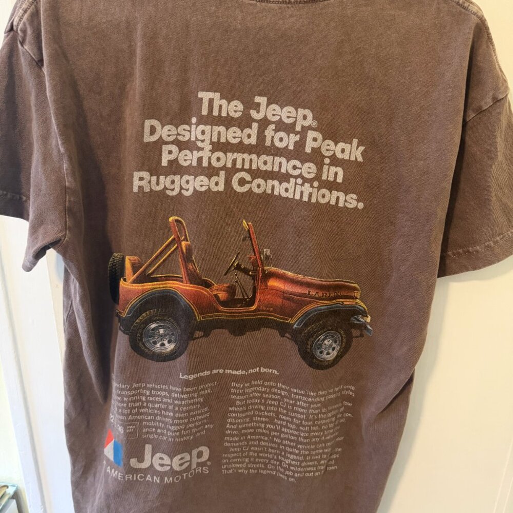 Abercrombie & Fitch Jeep Graphic Tee – Vintage Wash Brown – Size Small